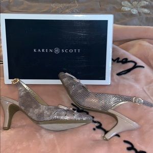 Karen Scott sling back pumps
